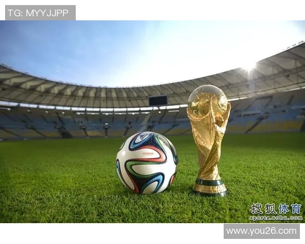 聚焦世界顶级足球运动员成长与荣耀之旅的全景式深度解析报道